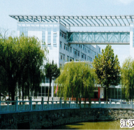 江汉艺术职业学院