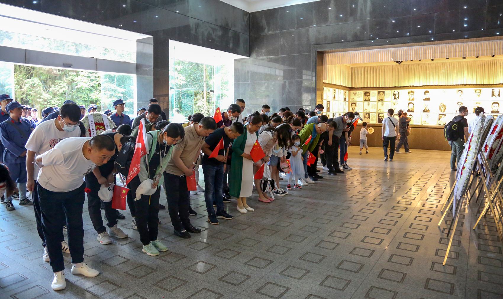 参加赴井冈山主题教育活动